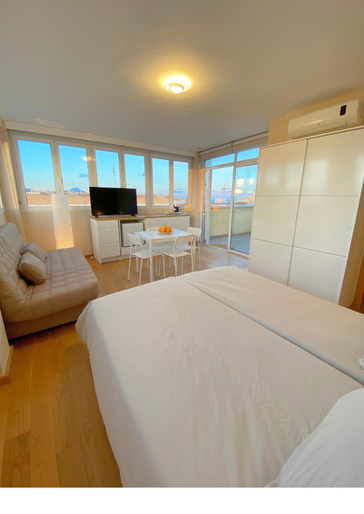 Modern Flat Close To Beach Кампелло Экстерьер фото